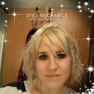 Meet your Posher, Krystal lynn